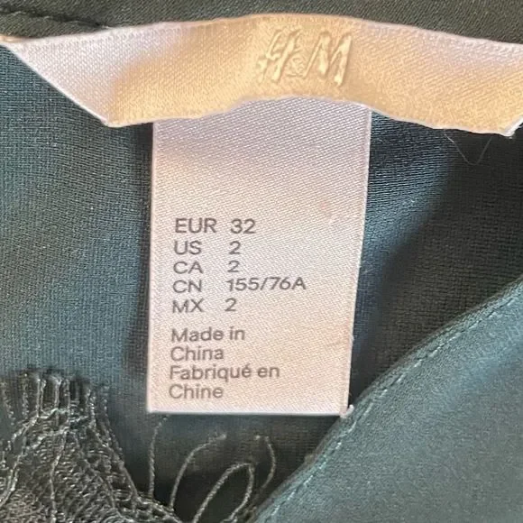 H&M Green/Teal Lace V-Neck Short Sleeve Casual Business Shirt Tank Top - Picture 14 of 14